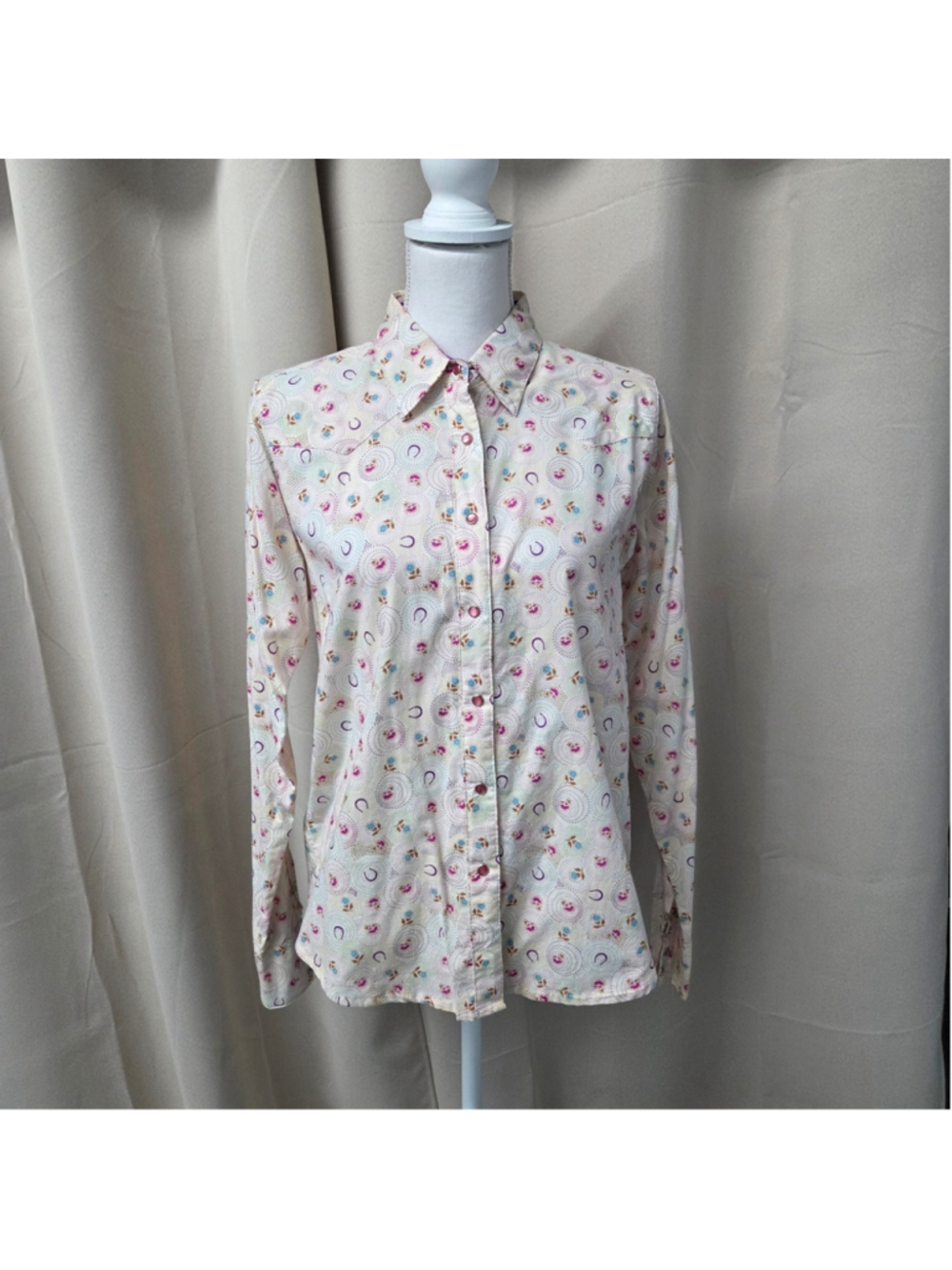 Wrangler Women's Cream Button Down Shirt Pink Yellow Accents Western Size L